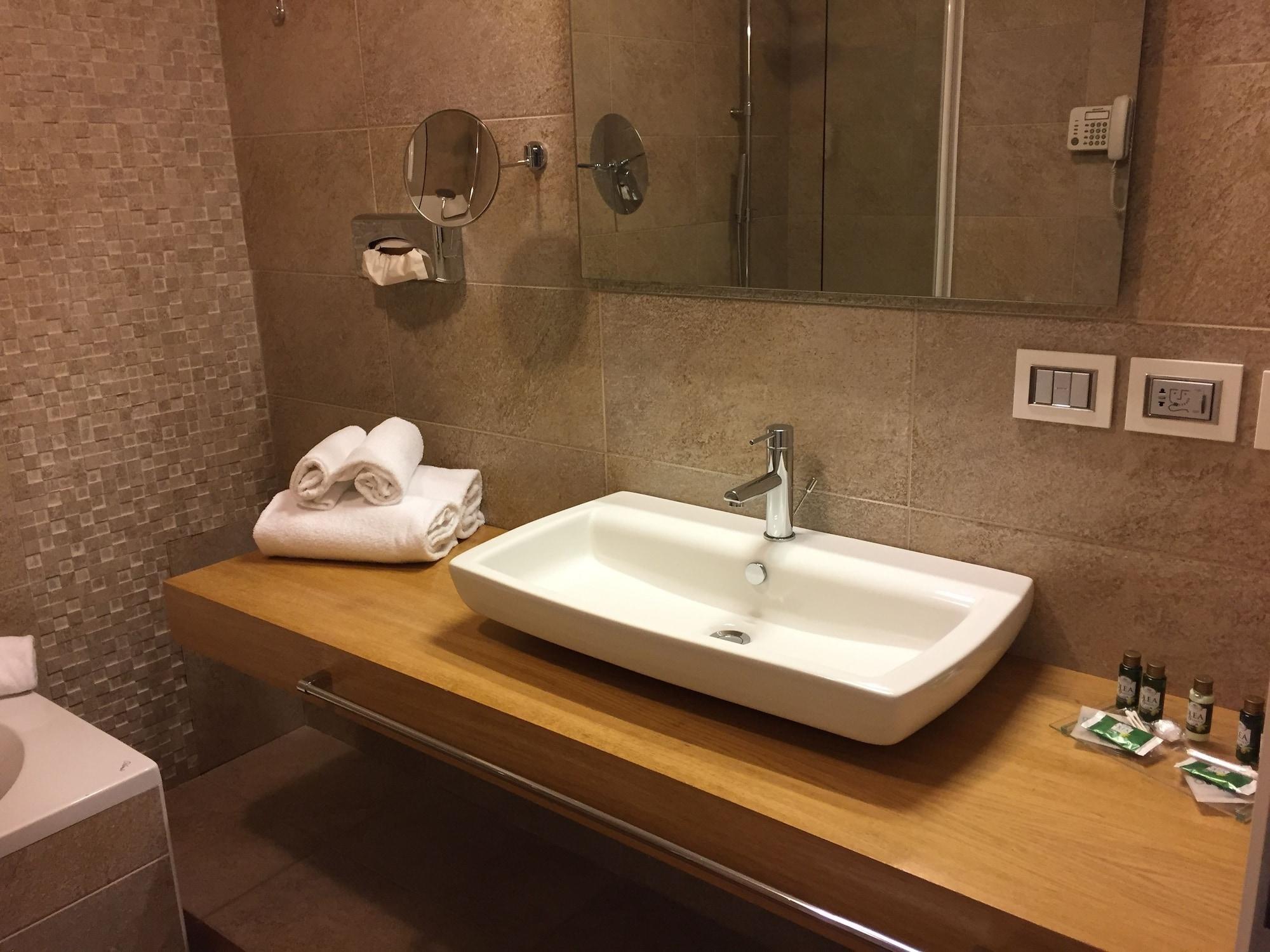 קאסיבילה Eureka Palace Hotel Spa Resort מראה חיצוני תמונה