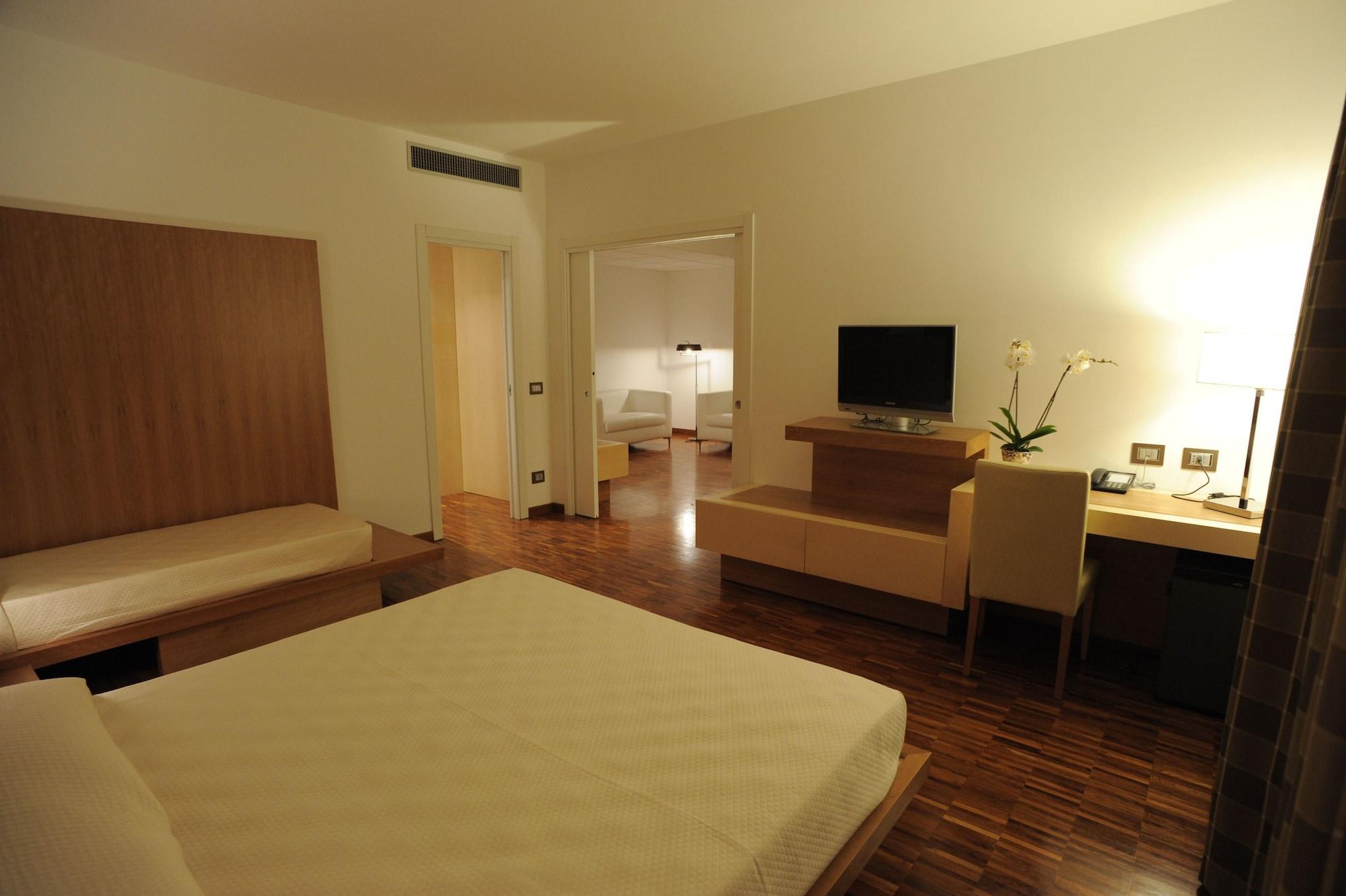 קאסיבילה Eureka Palace Hotel Spa Resort מראה חיצוני תמונה